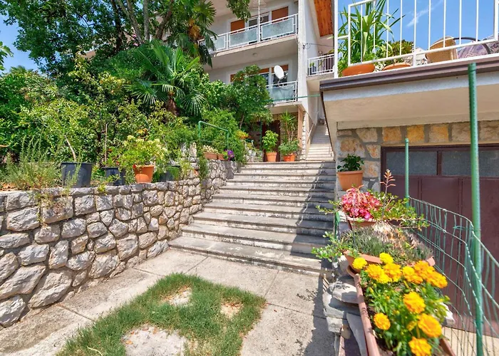 Lägenhet In 5557 Crikvenica