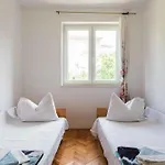 In 5557 Lägenhet